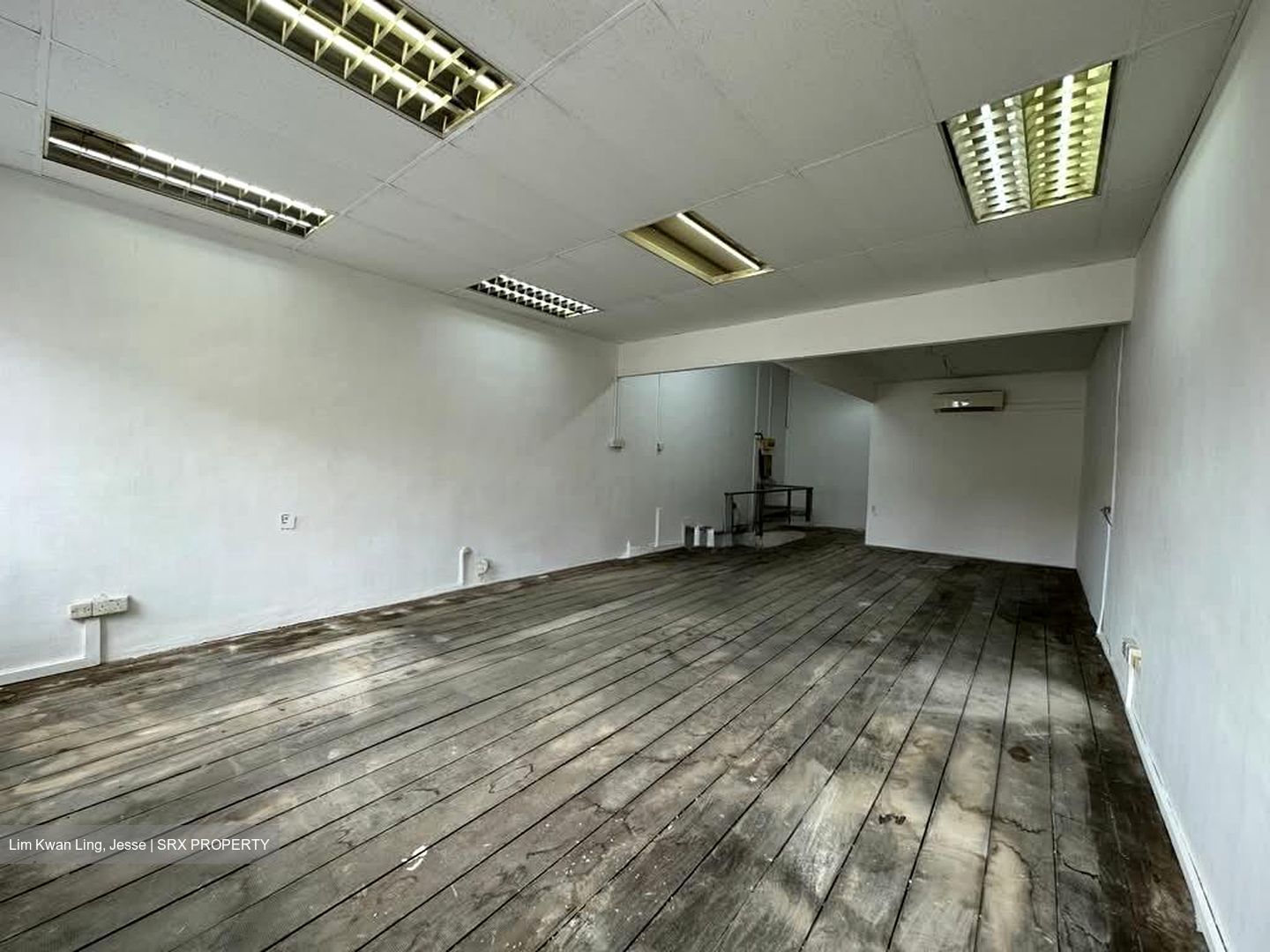 Geylang Road (D14), Shop House #569580321